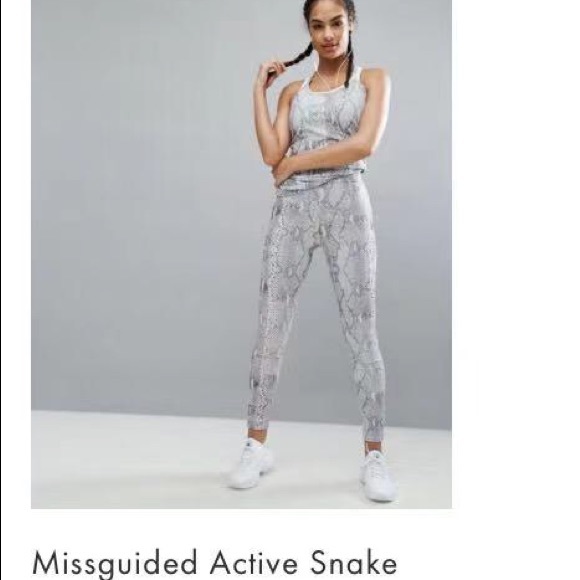 ASOS animal Active Gym Vest & Legging bundle NWT - Picture 2 of 5